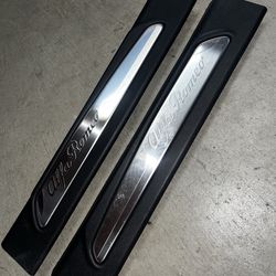 17/22 Alfa Romeo Giulia Front Door Trims