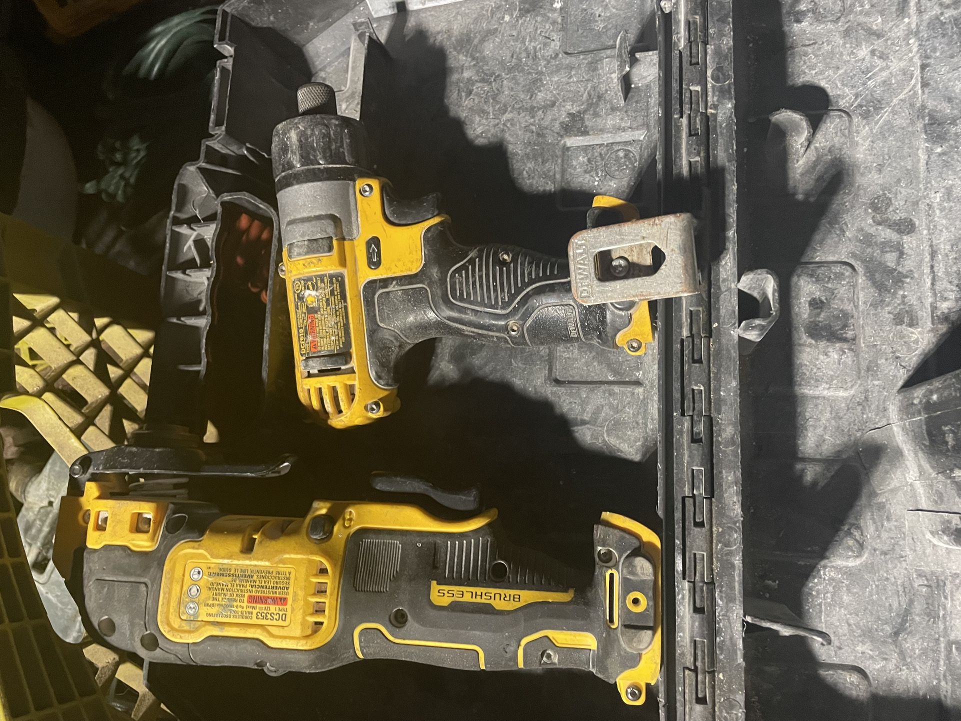 Dewalt