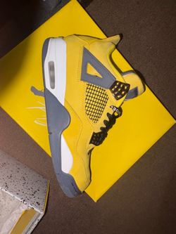 Lightning Jordan 4s Size 10