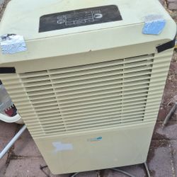Dehumidifier 