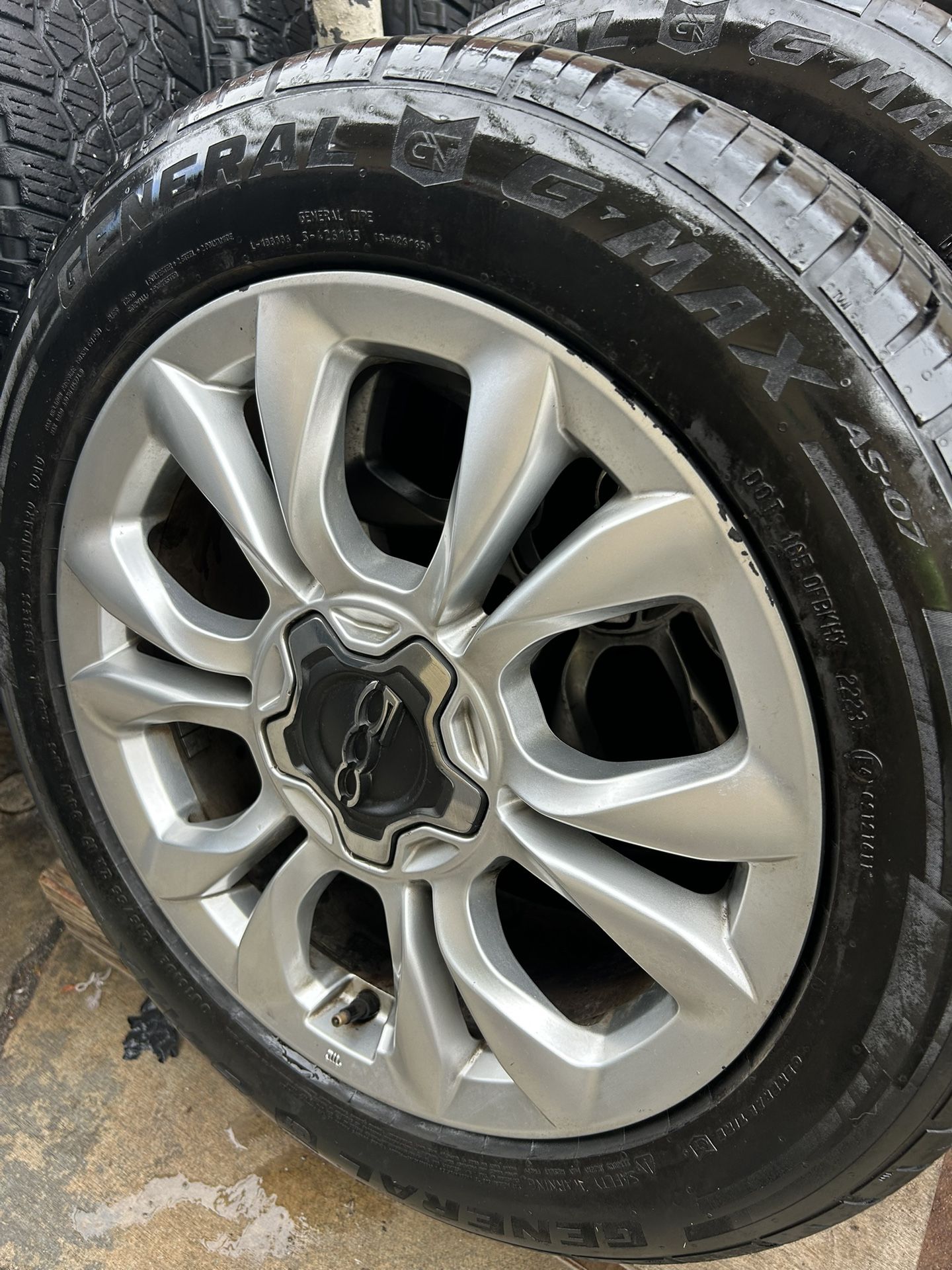 4- GENERAL GT G-MAX RADIAL SPORTS