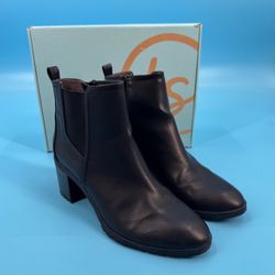 Life Stride Womens Boot/ Bootie - Black Sz. 8.5