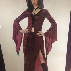 Vampire costume- adult L