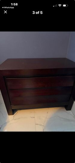 Free bedroom set, no frame or mattress