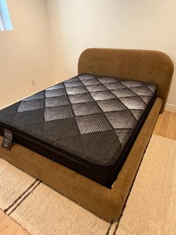 ELITE Glacier ❄️- Advanced Cold-Touch Technology. Stays Cool All Night. Black Diamond Luxury. Queen size mattress Cold-Touch Fabric - Stays cool to