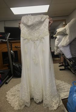 Wedding dress