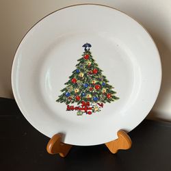 Christmas Tree Dinner Plate with Gold Rim 10.5" Sea Gull Fine China Christmas in July