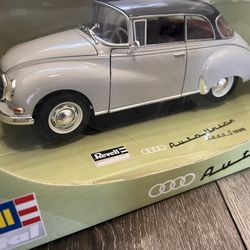 Diecast 1/18 scale Revell Metal 1958 Audi AutoUnion 1000 saloon Rare! Brand new 🔥 