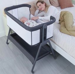 NEW! ANGELBLISS Baby Bassinet Bedside Crib with Storage Basket and Wheels