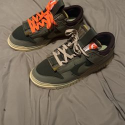 Nike Dunks Size 11