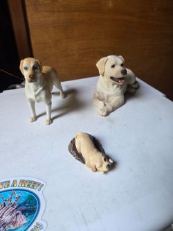Yellow Labrador statues