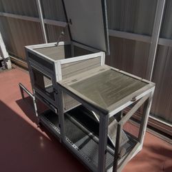 Flyline Multi-level Rabbit Hutch