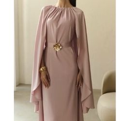 Loose maxi dress with a cape and matching belt