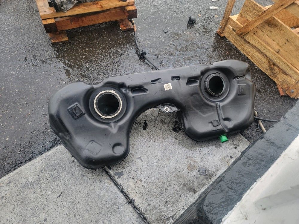 BMW GAS TANK 3 Series
