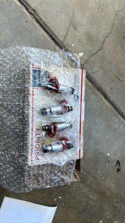 Set of fuel injectors naturally aspirated