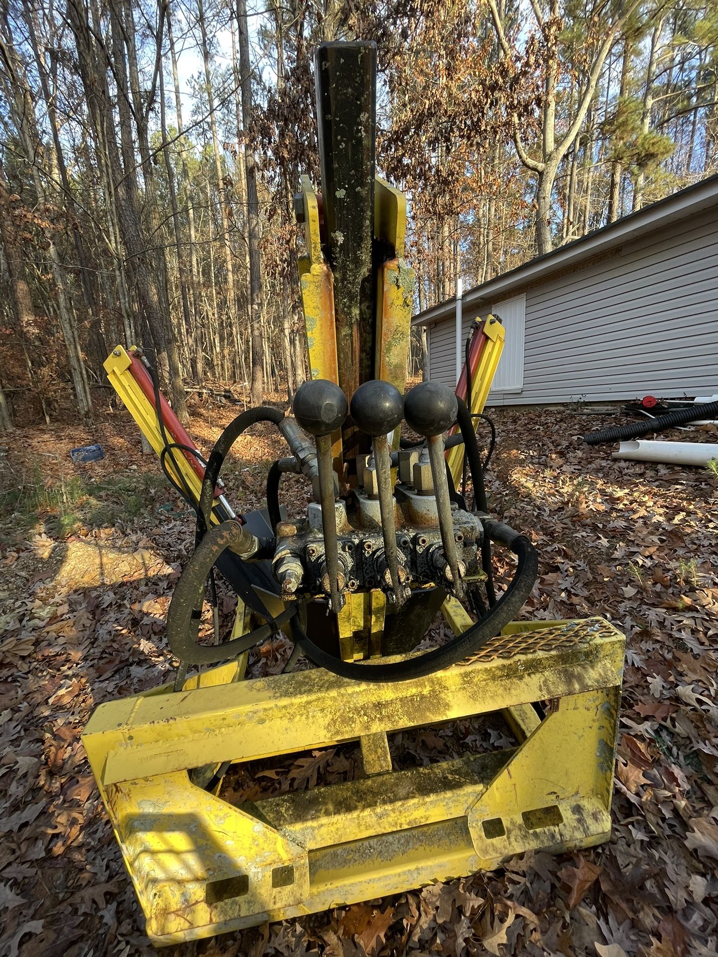 Dirt Works Hydraulic Tree Spade