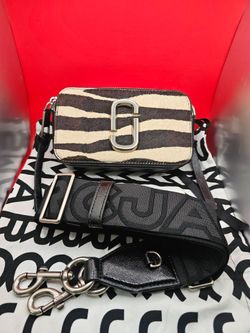 Marc Jacobs Cross Body bag