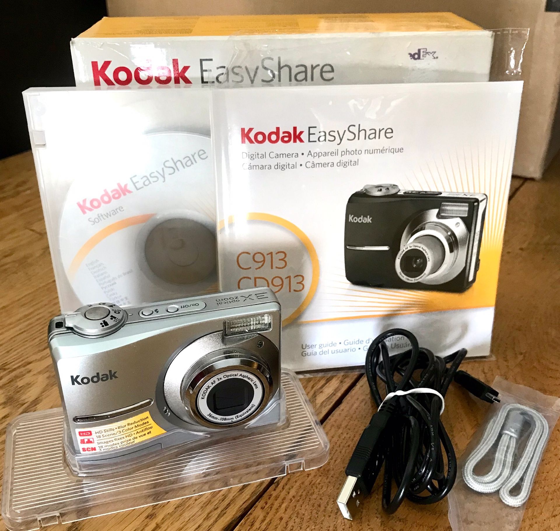 Kodak EasyShare C913 Digital Camera