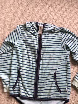 Girl’s sweatshirt. Softest cotton