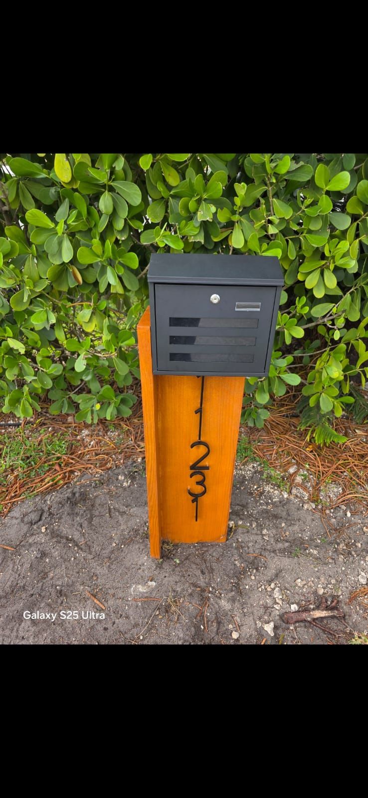 Mail Box