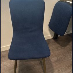 Table and 4 mid century modern chairs dining set