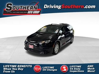 2021 Chrysler Voyager