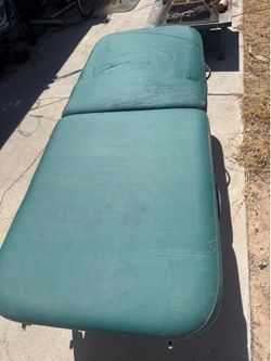 Massage table