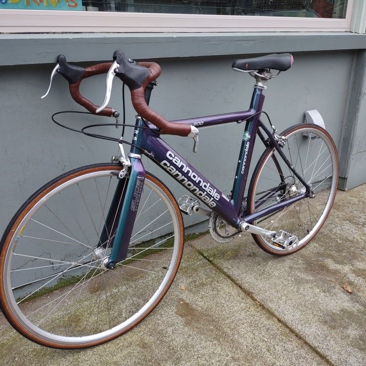 Cannondale CAAD4 Aero Small Adult 18 Speed indexed Freshly Tuned Nice Paint. for Sale in Portland OR OfferUp