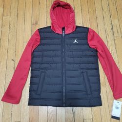 Jordan Boys Puffer Vest with Hooded Jacket Black/Red Size M
