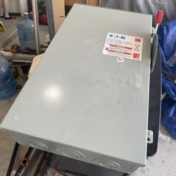 Eaton 200amp 600v Disconnect 