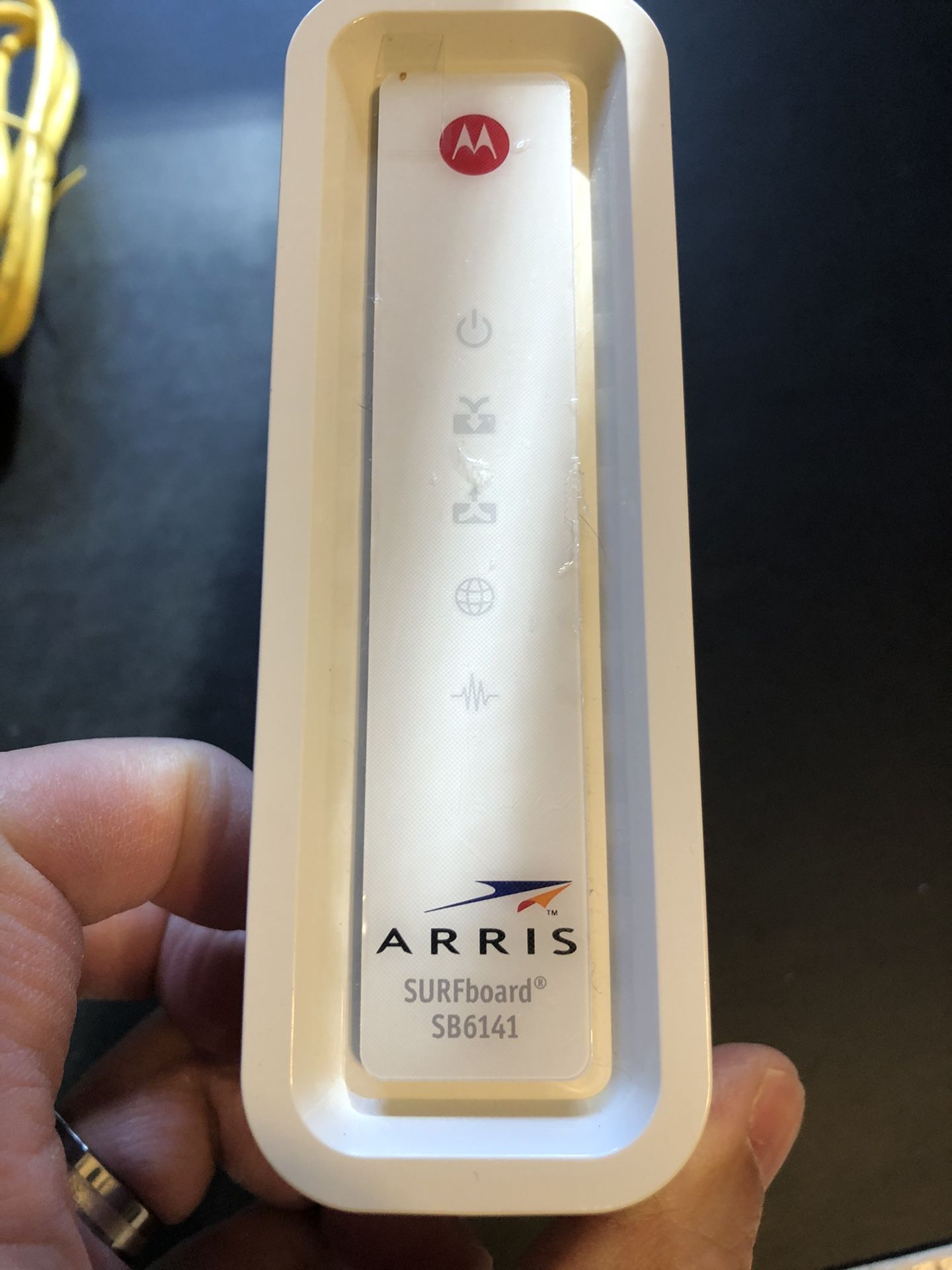 Motorola Arris Surfboard SB6141 Cable Modem