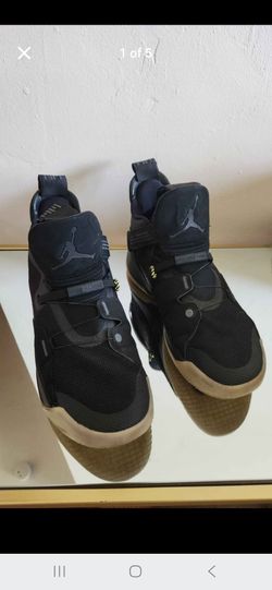 Air Jordan High-Top Basketball Sneakers size 11.5