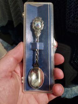 Vintage Disneyland Spoon Original Case