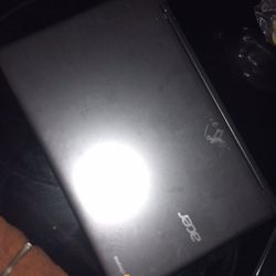Acer Chromebook Google!! Used-Good condition 