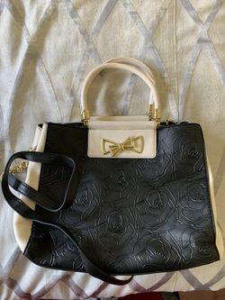 Betsy johnson purse
