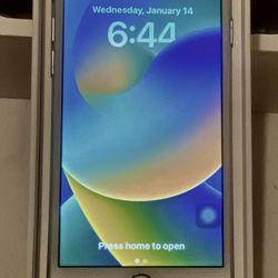 Apple iPhone 8 - 256 GB - White - Unlocked