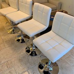 Set 4 Bar Stools 
