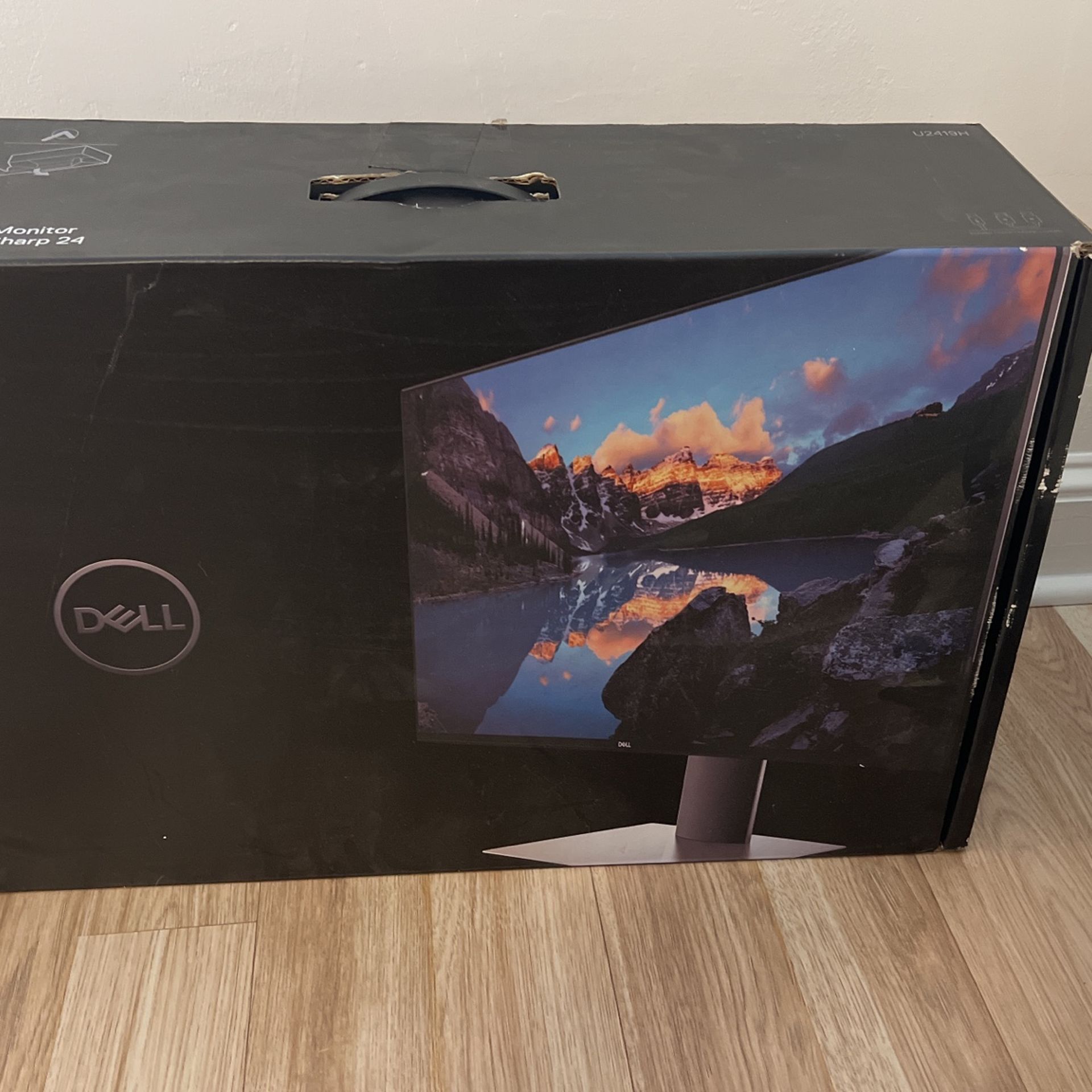 Del Ultra Sharp 24 Inch Monitor Excellent Shape