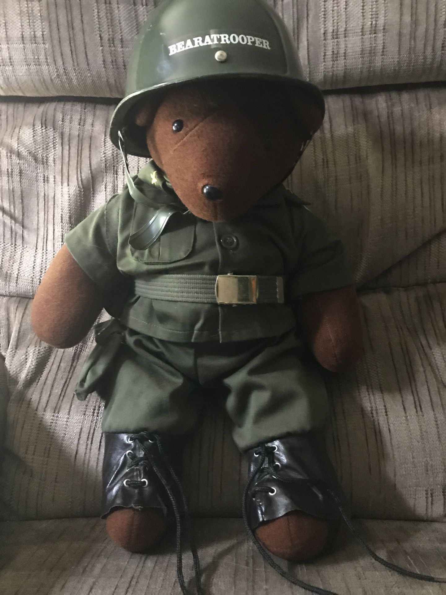 Bearatrooper Bear in Paratroopers suits