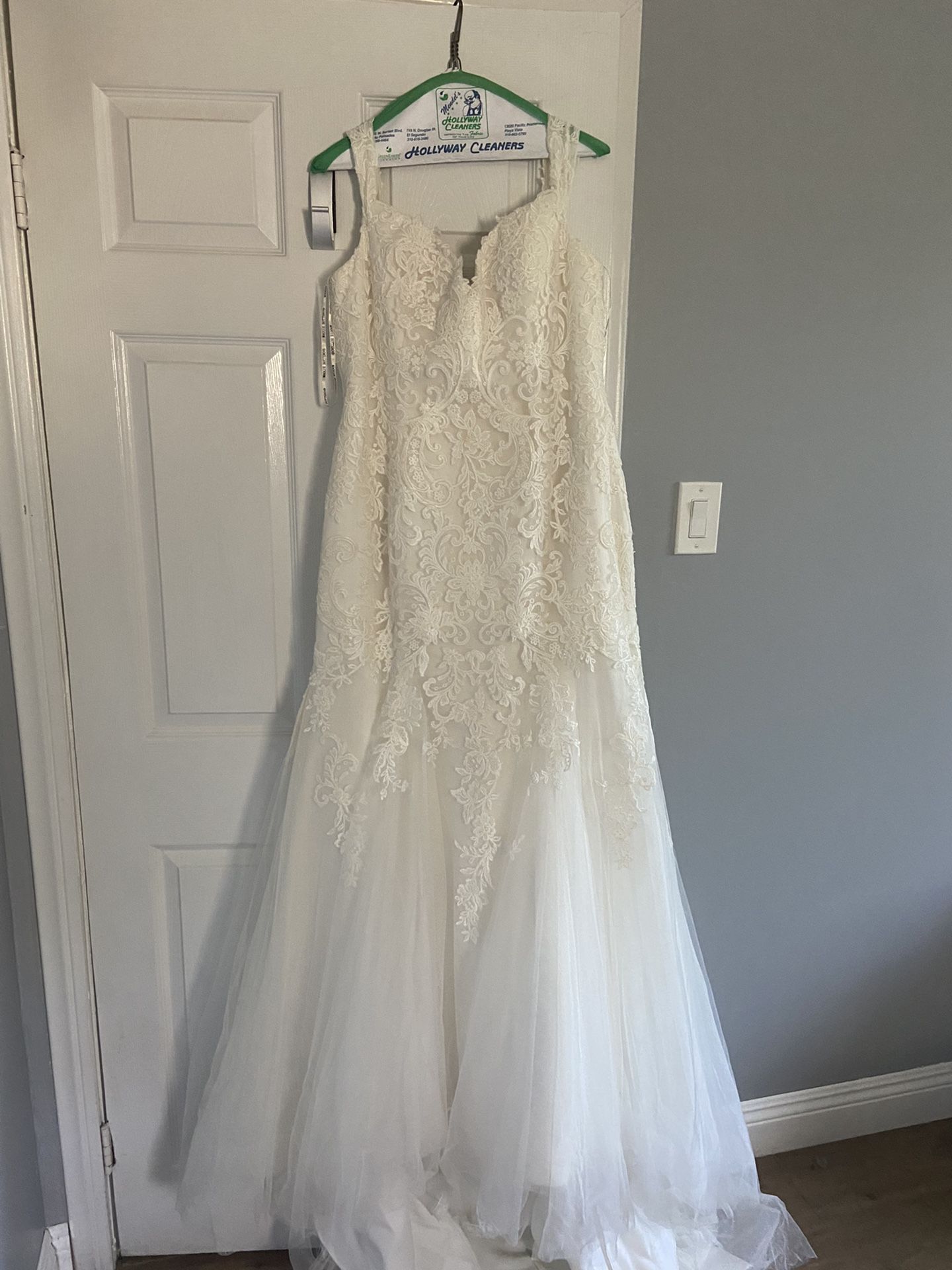 Maggie Sottero wedding Gown 