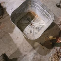 Square Wash Tub With Drain 