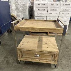 Modern Stand 