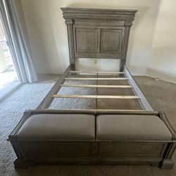 Queen Size Bed Frame With Storage Footboard