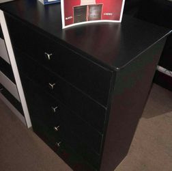 Five drawers dresser