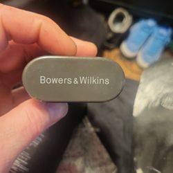 Bowers & Wilkins Earbuds