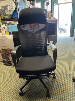Sihoo Comfortable High-Back Office Chair (with adjustable lumbar support)