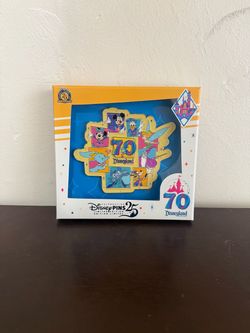 Disney parks Disneyland 70th anniversary jumbo LE pin 1,000 Pcs