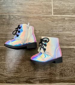 Size 3 baby iridescent baby boots