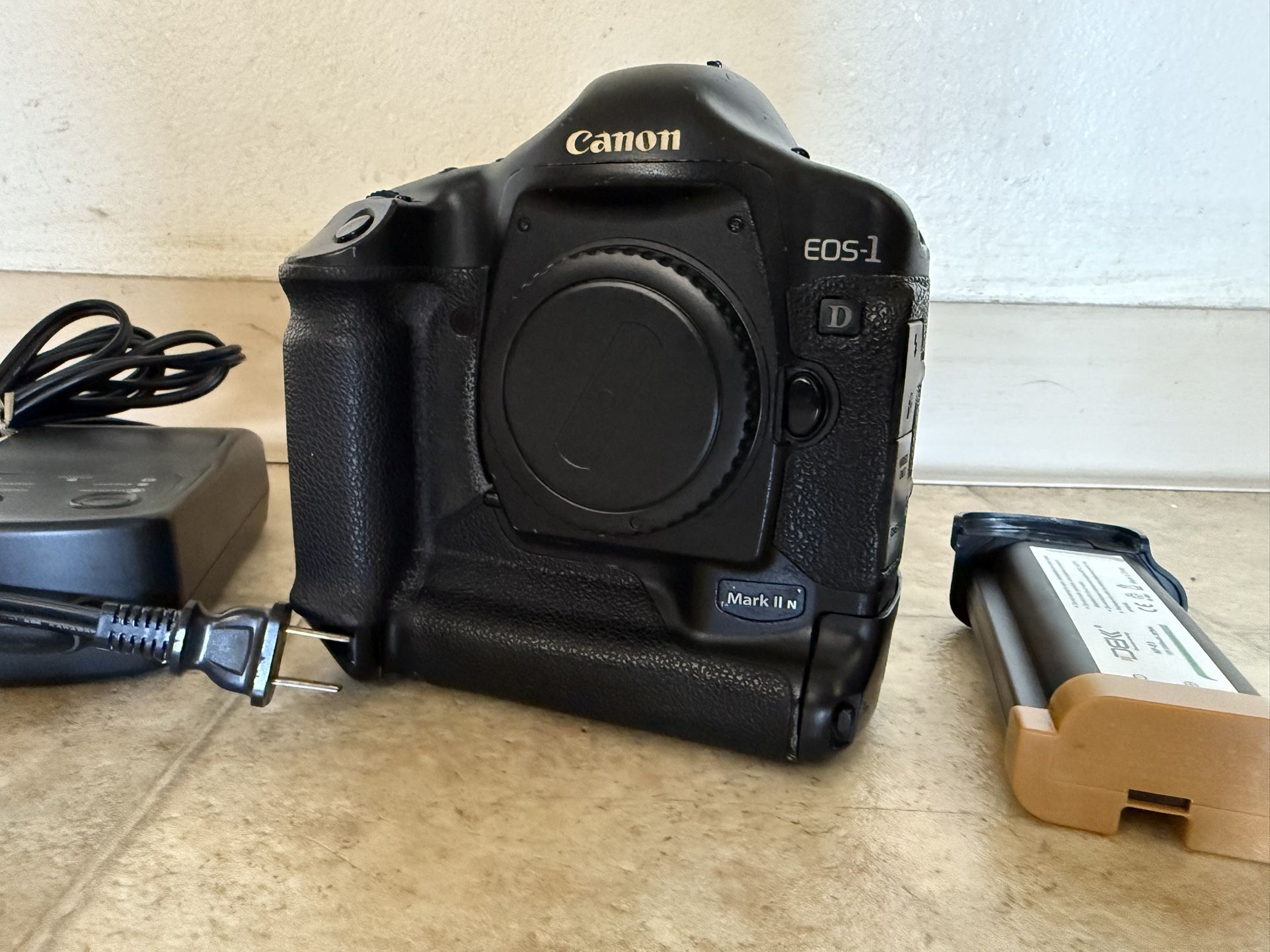 Canon Eos 1d Mark 2n