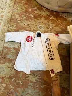 @!@! Various Gracie Barra Gi Available. Adult and Kids @!@!